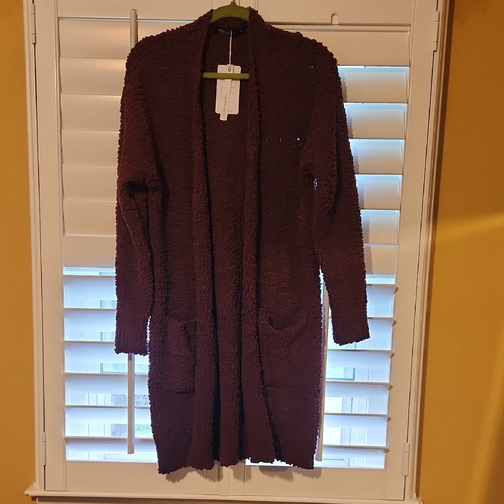 Elegant Women's Cardigan in Rich Brown
